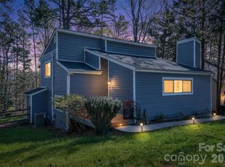 1121 Mai Kai Way, Tega Cay, SC 29708