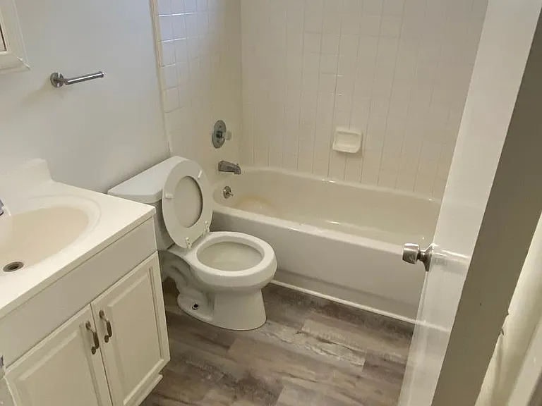 6624 Lemon Hill Ave — Photo 15