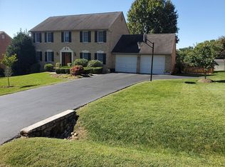 4924 Labradore Dr, Roanoke, VA 24012