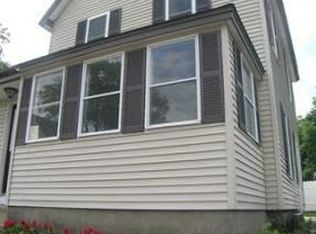 3 Blodgett St, Lowell, MA 01851