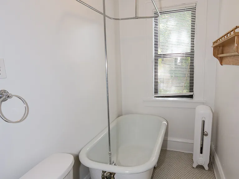 Stevens Square Apartments — Photo 167