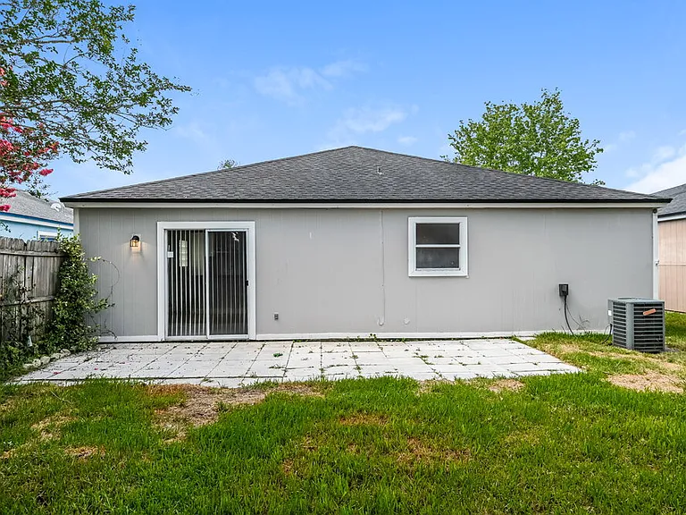 12325 Mastin Cove Rd — Photo 19