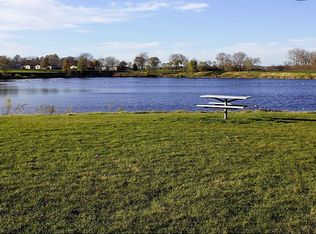 823 Basswood Ln, Iowa City, IA 52246