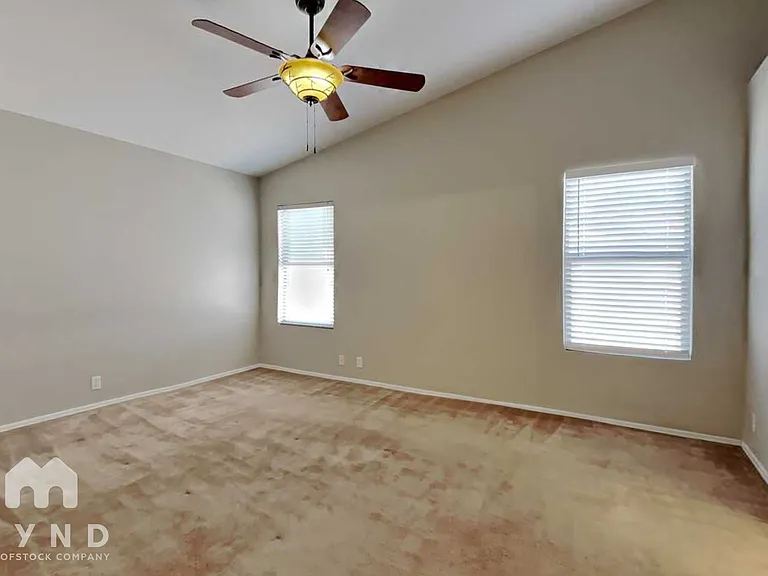 3310 W Tina Ln — Photo 8