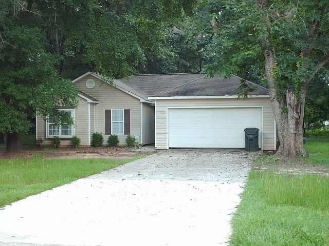 2nd image of 213 Annas Way