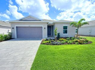 8135 Saint Kitts Cir, Englewood, FL 34224