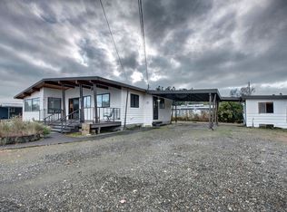 8902 NE Point No Point Rd, Hansville, WA 98340