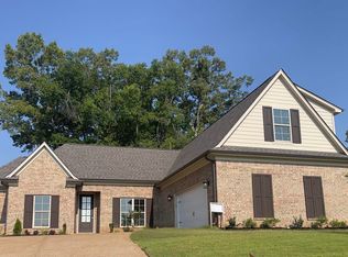 45 Oakland Ridge Cv, Oakland, TN 38060