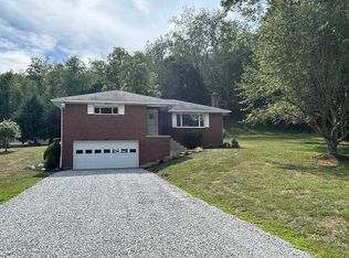 5 Crows Nest Rd, Bovard, PA 15619