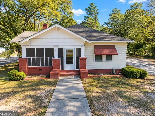 1304 Burton Ave, Macon, GA 31204