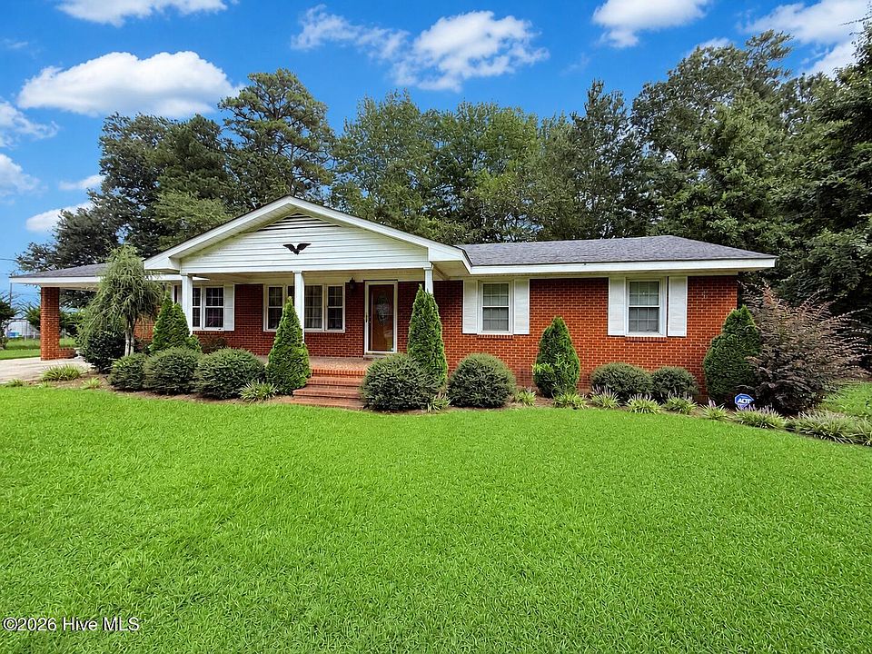 1st image of 201 Forest Drive