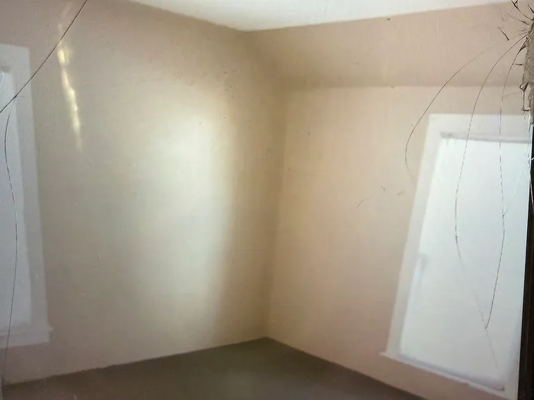 610 King St #1 — Photo 10