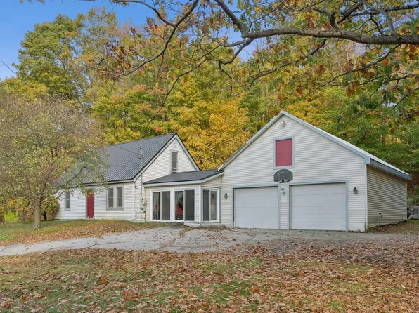 2539 Auburn Road, Turner, ME 04282