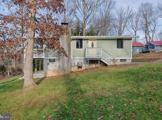 1 Oak Dr, Delta, PA 17314