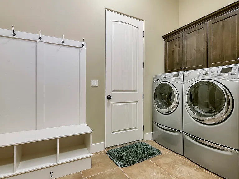 2893 S Brookwater Ln — Photo 25