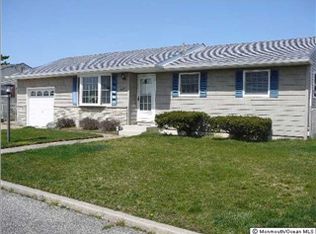 14 W Anchor Dr, Little Egg Harbor, NJ 08087