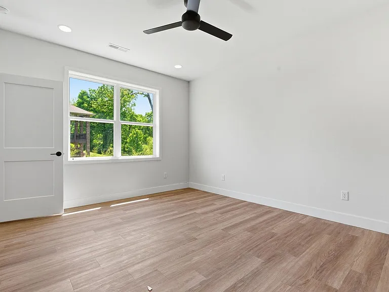4423 S Reed Ave — Photo 21