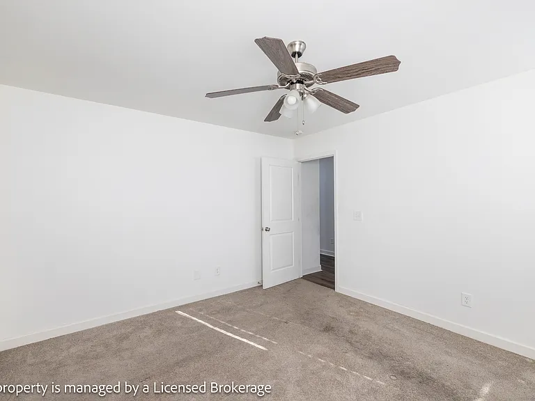 100 Henson St — Photo 13