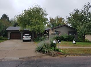2205 S Mariana Dr, Sioux Falls, SD 57103