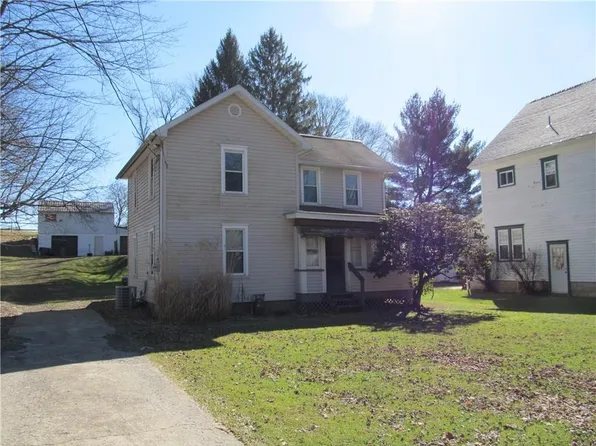 148 E Adams St, Cochranton, PA 16314