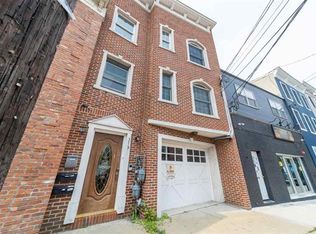 379 1st St #1, Jersey City, NJ 07302