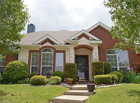 2nd image of 3841 Colonnade Grove Dr