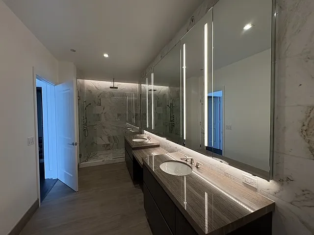 363 E Wacker Dr #5001 — Photo 8