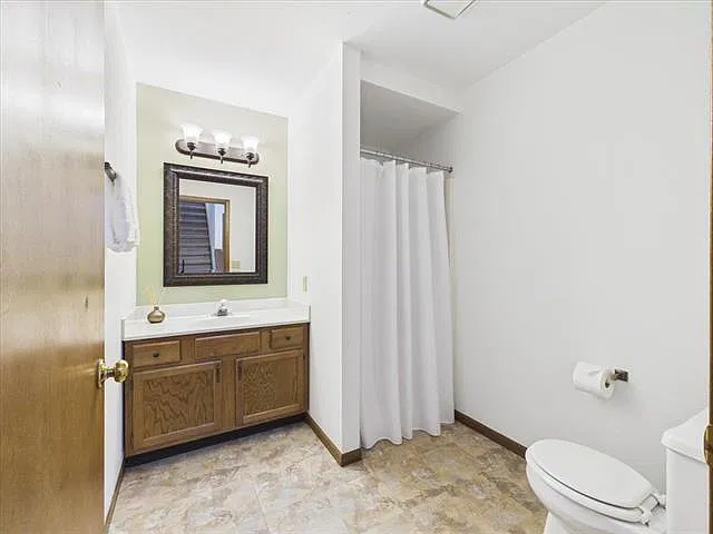 3 bed, 1493 sqft, $2,575 — Photo 4