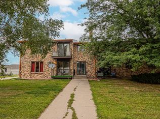 2308 18th St S APT A, Fargo, ND 58103