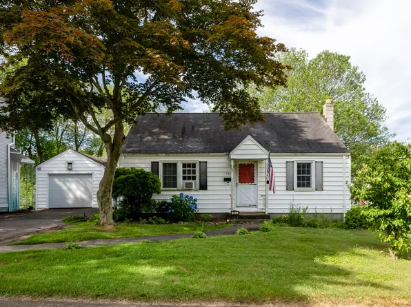 385 Pond Point Avenue, Milford, CT 06460