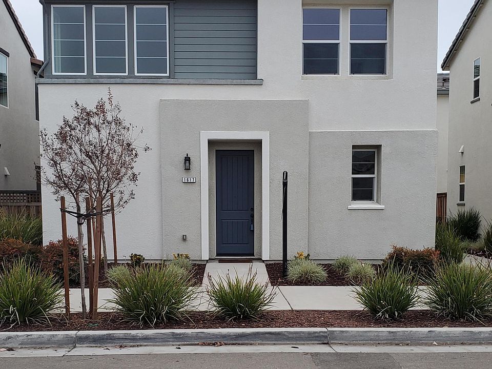 1st image of 1617 Marina Dr