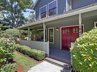 18420 25th Ave NE, Lake Forest Park, WA 98155