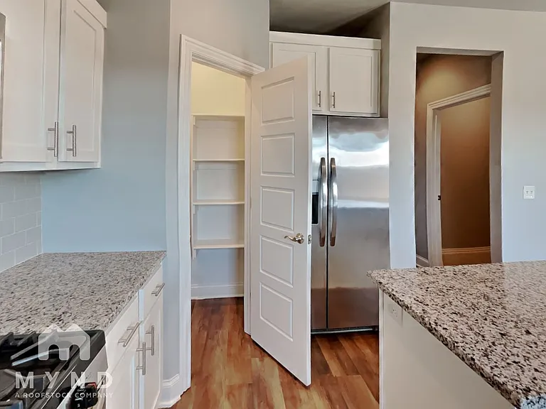 5903 SW Gentle Winds Ave — Photo 11