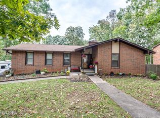 7933 Whitcomb Rd, Powell, TN 37849
