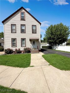5417 Brow Ave, Newburgh Heights, OH, 44105