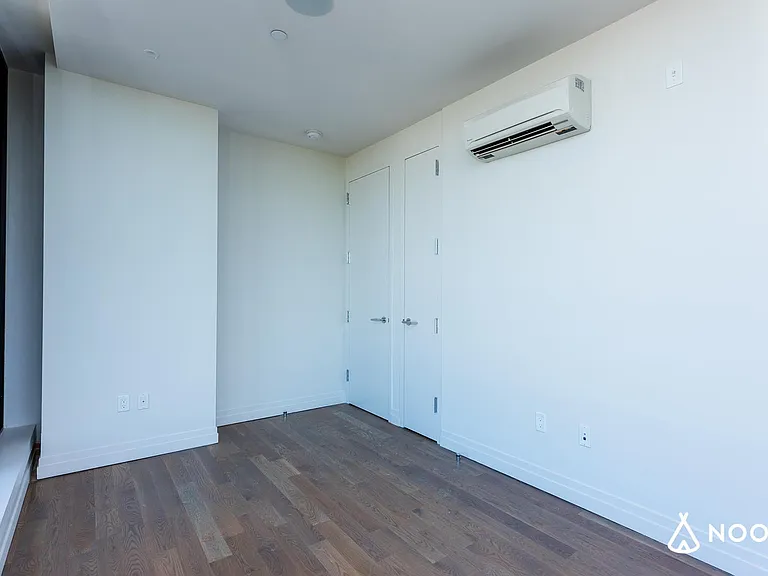 260 Knickerbocker Ave #8A — Photo 9