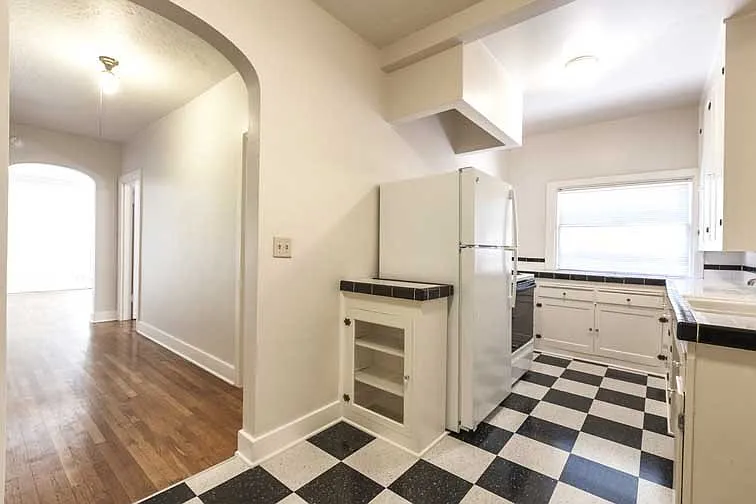 2503 NW Raleigh St #3ab751d26 photo 1
