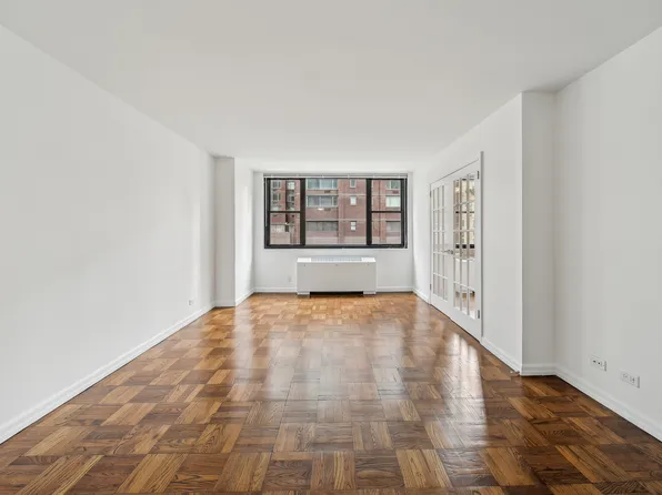 315 West 57th Street 08F image 1 of 24