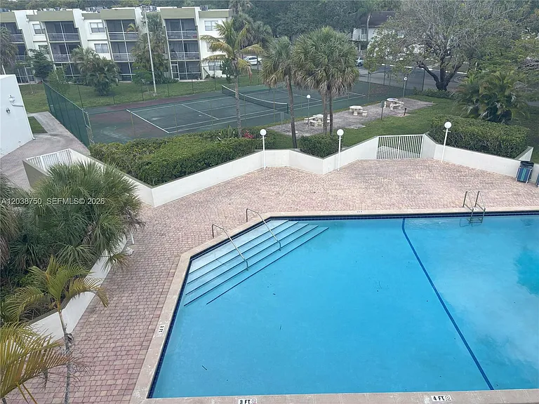 4235 N University Dr #202 — Photo 51