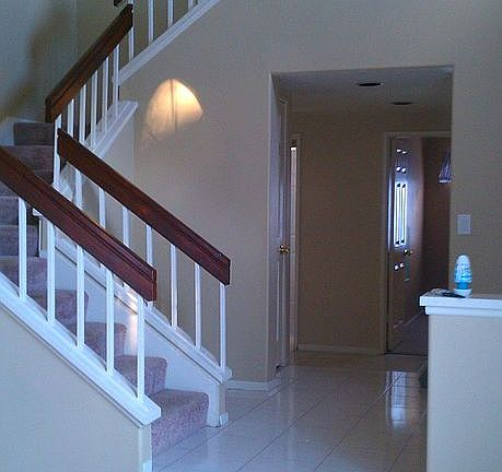 3rd image of 568 Fairbanks St