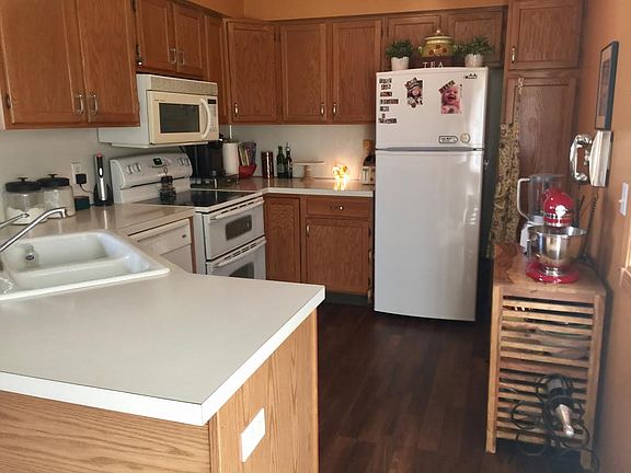 2nd image of 3639 Haymeadow Ave