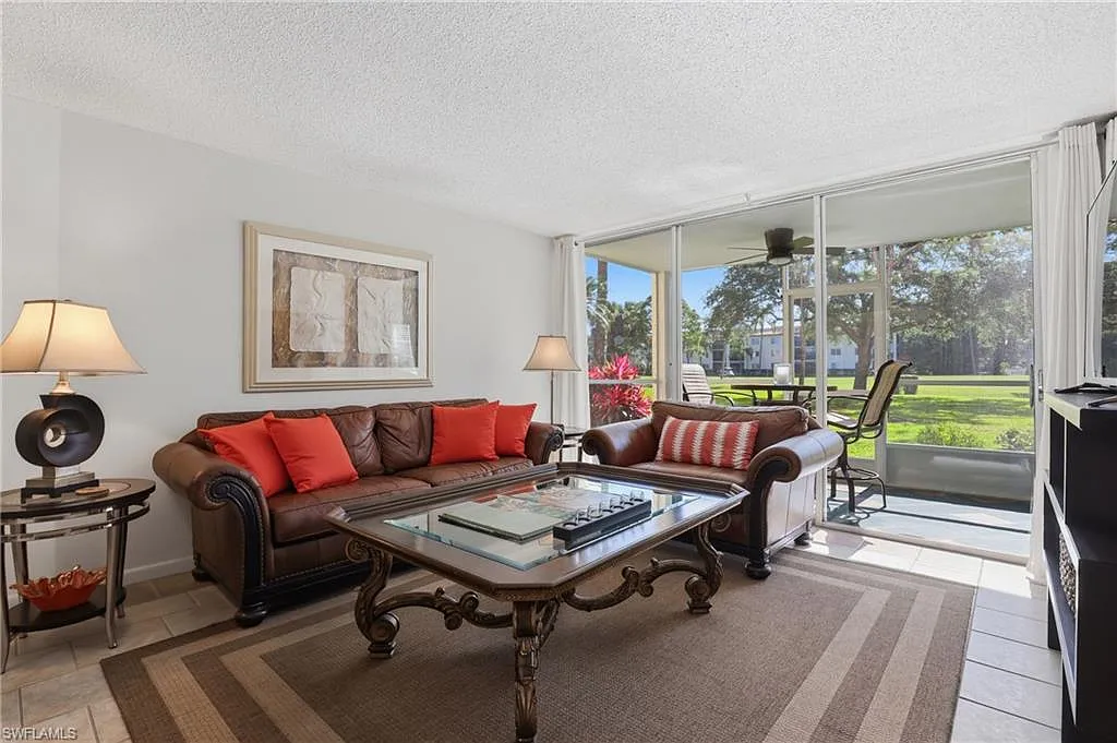 2 bed, 2.0 bath, 1000 sqft, $3,500 — Photo 1
