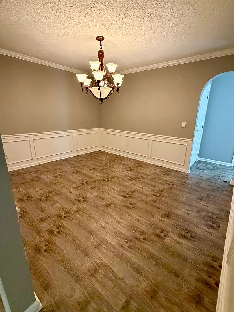 3 bed 2.5 bath Townhome — Photo 4