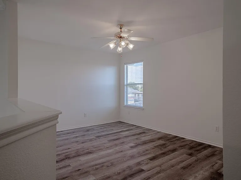 2202 Piedmont Ct — Photo 7