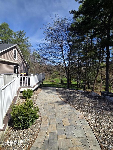 5th image of 56 Schodack Drive