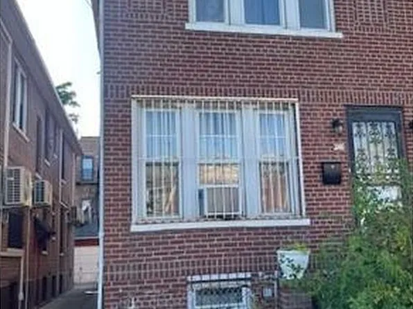 166 E 40th St, Brooklyn, NY 11203