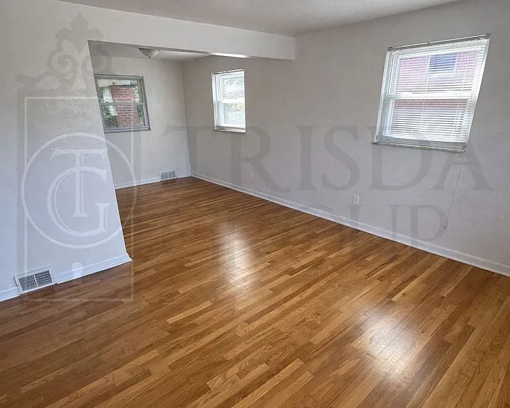422 Jacobson Dr — Photo 35