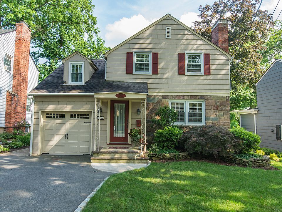 1st image of 156 Forest Ave