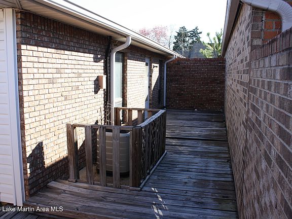 3rd image of 6004 Nora Pl