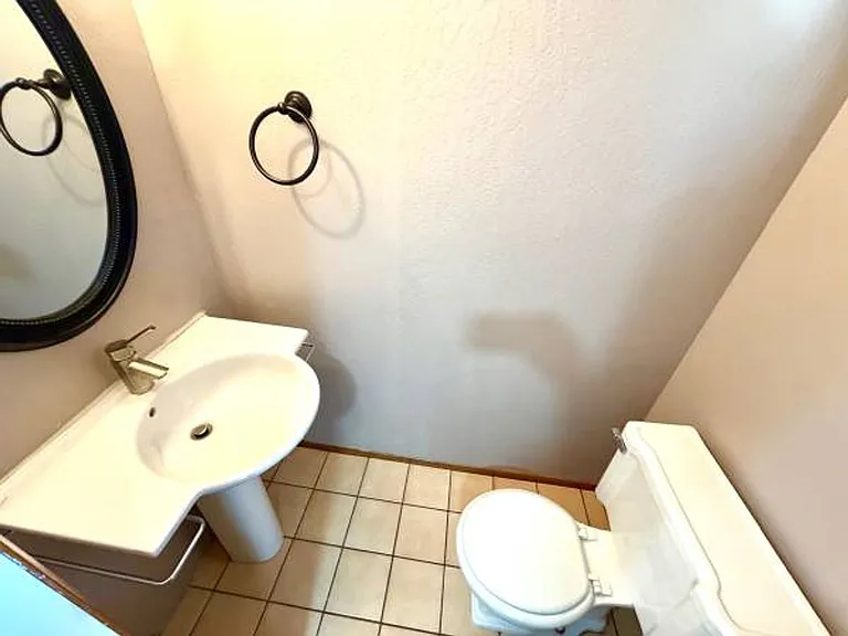 785 Duke Cir — Photo 22